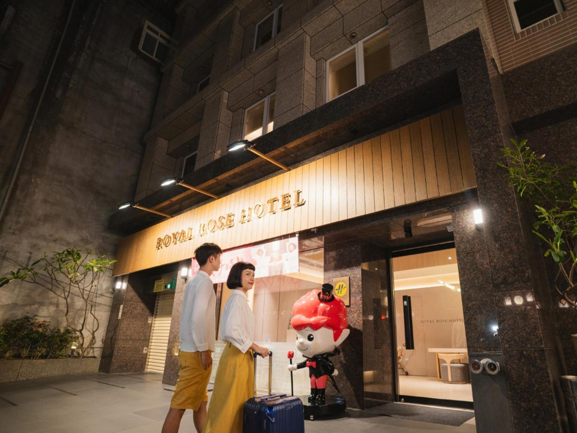 Royal Rose Hotel Zhongshan Taipei Exterior photo
