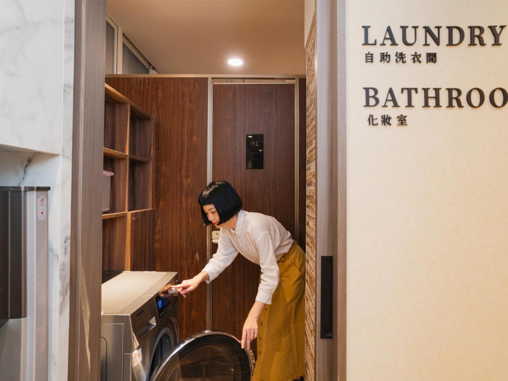 Royal Rose Hotel Zhongshan Taipei Exterior photo